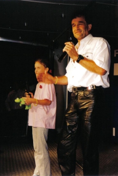 Chris Wolff singt mit seiner Tochter Virginia 